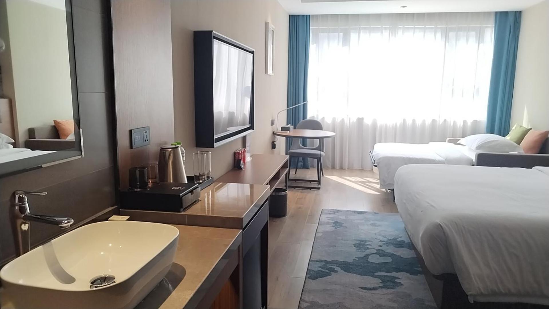 Aurea Central Hotel Phnom Penh Bagian luar foto